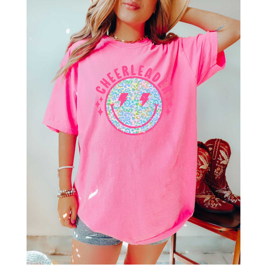 Smiley cheerleader tee